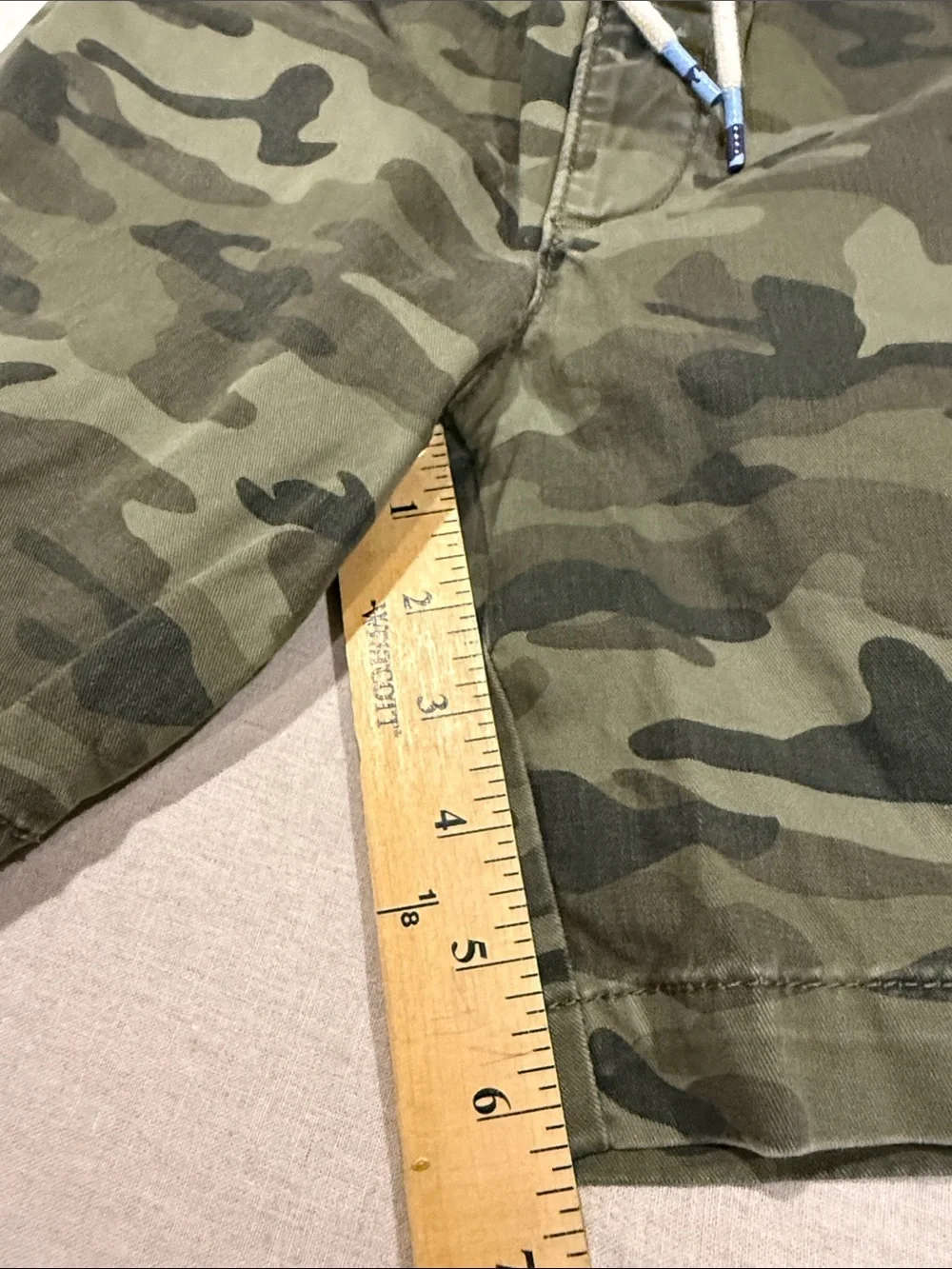 GAP Camo Pull-On Shorts in Olive Green